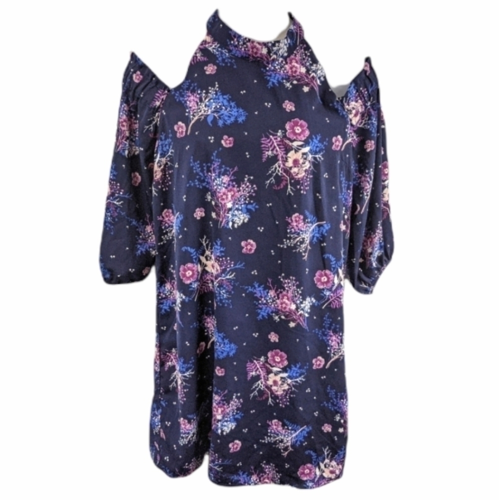 Skies are Blue Cold Shoulder Halter Shift Dress XS